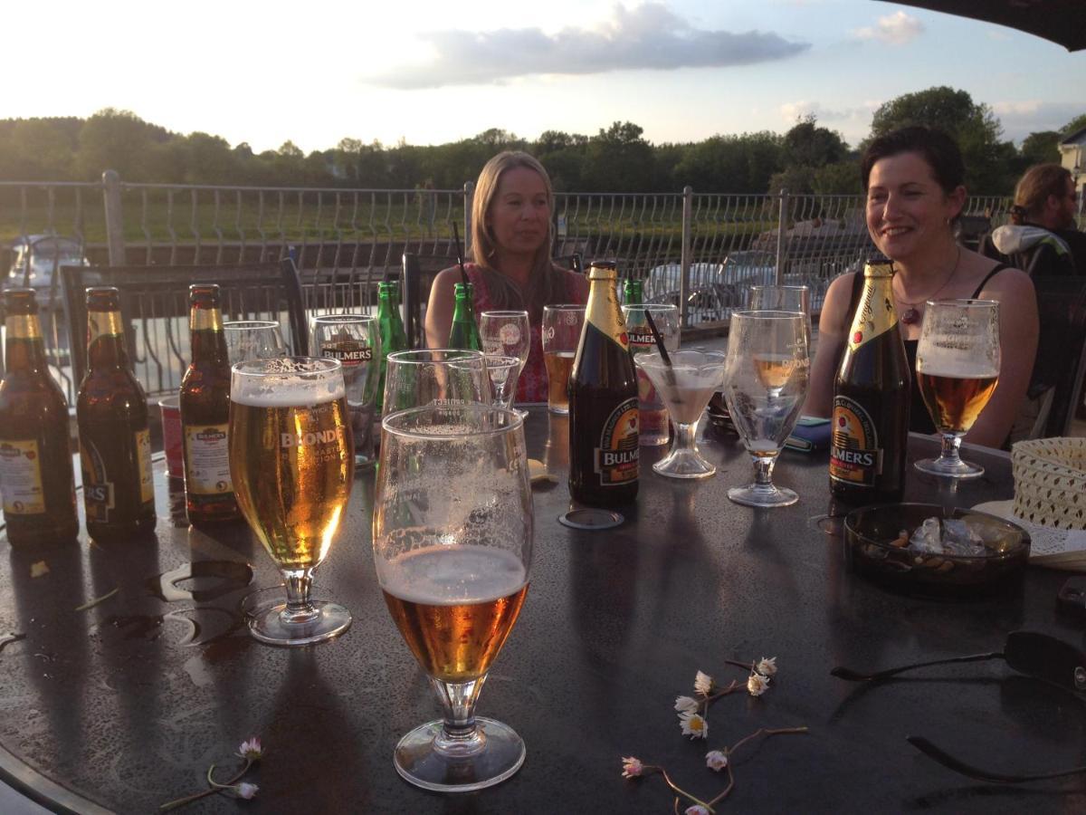 Leitrim Marina Hotel Carrick on Shannon エクステリア 写真